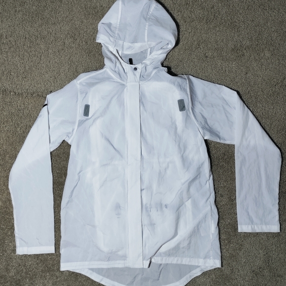 Nike Tech Boys (big kids) Backpack-it Packable Jacket - Picture 2 of 5